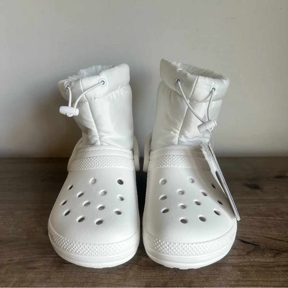 Crocs NEW Unisex Classic Lined Neo Puff White Boot Size 7 or 5 #367